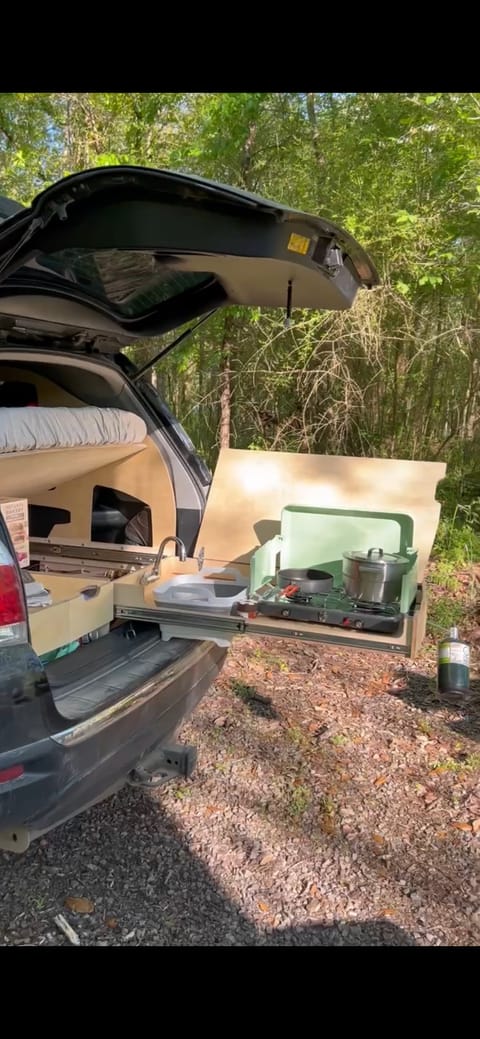 Ponyo, the Camper Highlander Campervan in Richmond