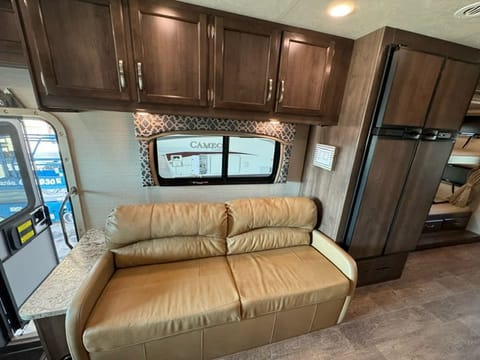 2018 Jayco Alante Bunkbeds Drivable vehicle in Lake Lewisville