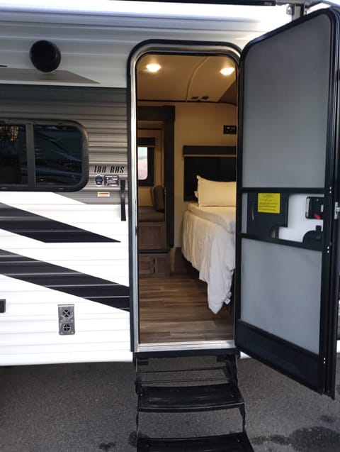 2022 Highland Ridge RV Open Range Towable trailer in Riverside