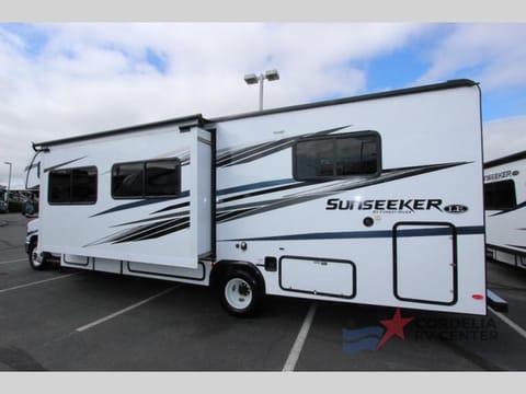 2023 Forest River Sunseeker 2850 Drivable vehicle in Fairfield