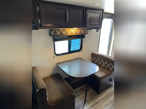 2019 Jayco Jay Flight SLX Baja Edition Towable trailer in Sparks