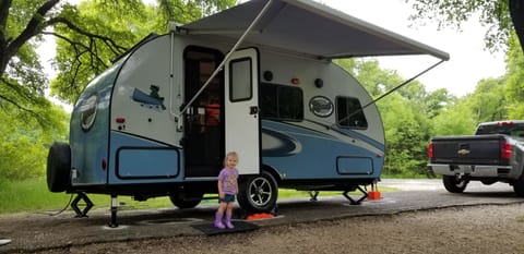 2018 R-Pod Trailer, Dog friendly, lightweight and easy to tow! Rimorchio trainabile in Salem