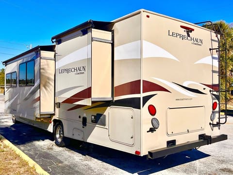 2017 Coachmen Leprechaun 319MB Drivable vehicle in Manchester