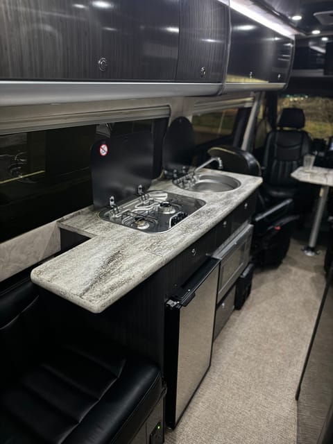 2014 Airstream Interstate - Luxury Camper Van Drivable vehicle in Mooresville