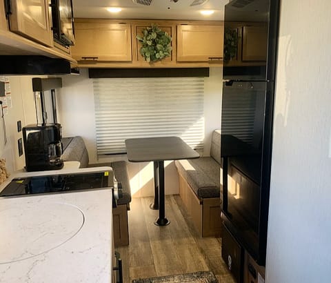 Perfect Couples Camper Towable trailer in Georgetown