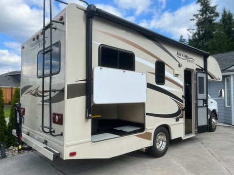 Sweet home on wheels Drivable vehicle in Kent