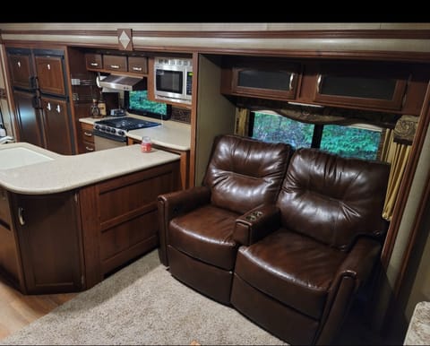 "Ridgeview Rentals"  2015 Keystone RV Outback Super-Lite Towable trailer in Great Sacandaga Lake