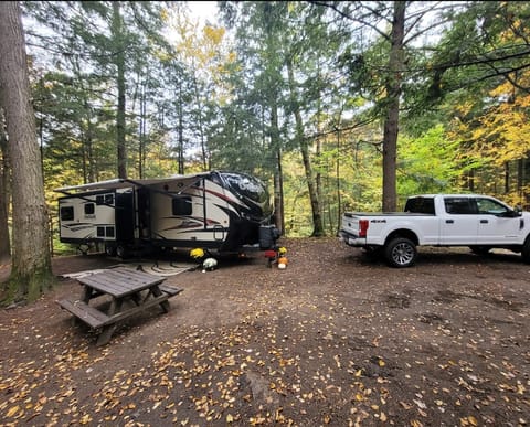 "Ridgeview Rentals"  2015 Keystone RV Outback Super-Lite Towable trailer in Great Sacandaga Lake