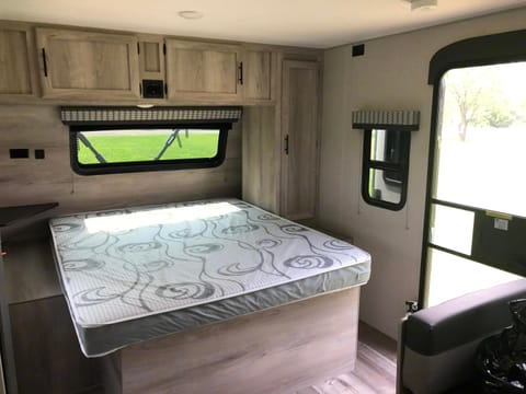 2022 KZ Escape Lightweight Bunkhouse Towable trailer in Bloomington