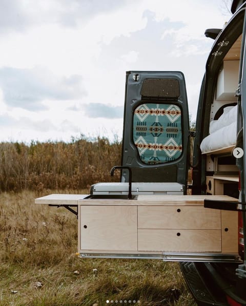 Dream Van Come True Campervan in Woodside