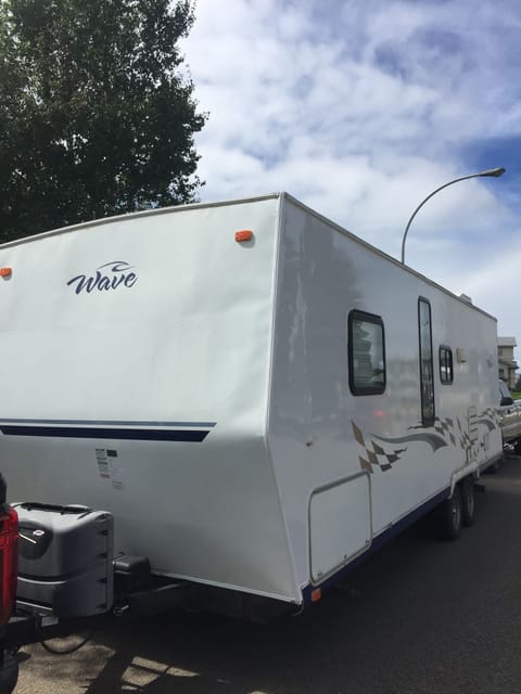“THE WAVE BY THOR” Towable trailer in Edmonton