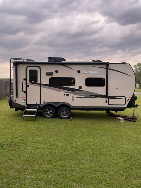 Beautiful and easy to use travel trailer!