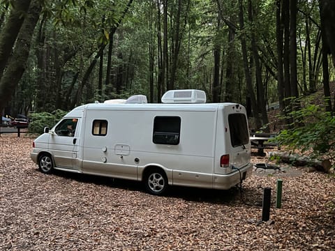 2003 Volkswagen Winnebago Rialta Drivable vehicle in Santa Rosa