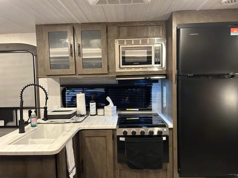 2022 Forest River Salem Towable trailer in Plantation Key