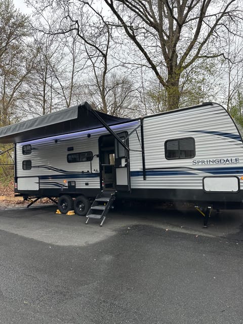 2021 Keystone RV Springdale Travel Trailer Towable trailer in Easthampton