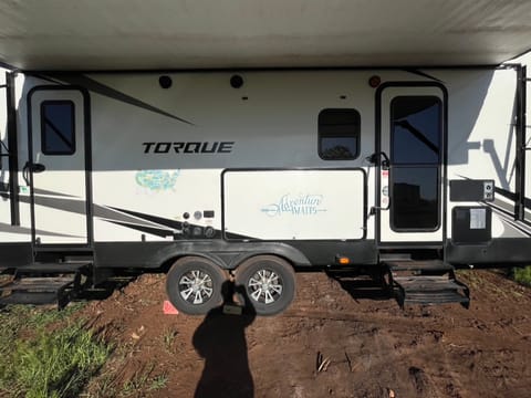 Get Out of Town 2019 Torque Toy Hauler Towable trailer in Schertz