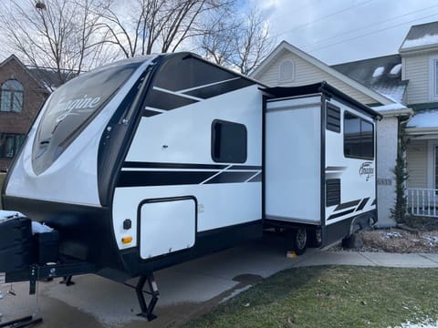 2019 Grand Design Imagine Towable trailer in Fort Wayne