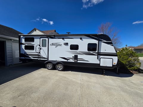2019 Grand Design Imagine Towable trailer in Fort Wayne