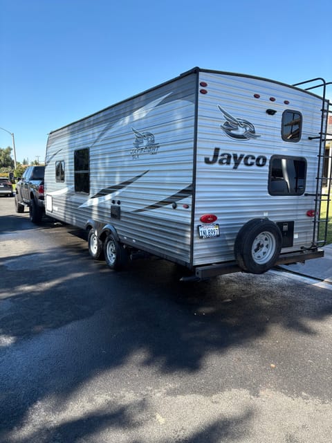 2021 Jayco Jay Flight SLX Towable trailer in Pomona