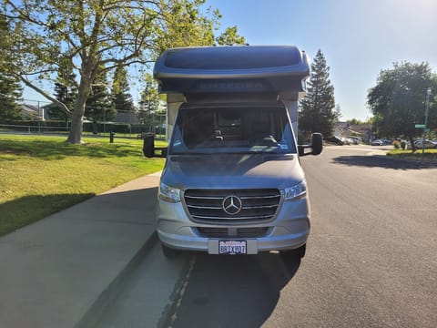 2020 Entegra Coach Qwest 24T - Rusty's RV Adventure Drivable vehicle in Elk Grove