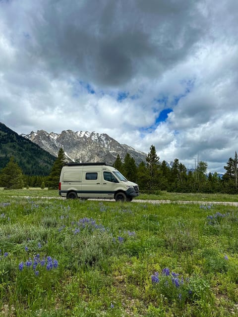 2024 4WD Winnebago REVEL "Judy" Teton, Yellowstone and Glacier Drivable vehicle in Belgrade