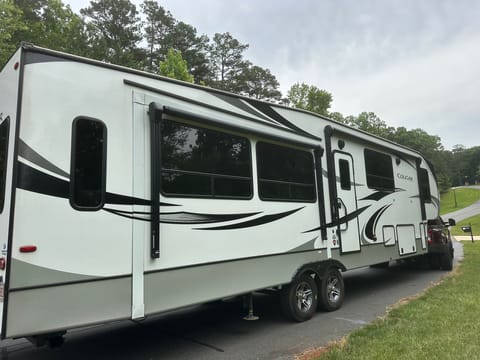 "Rocky" 2021 Keystone (2 Bedrooms) *Delivery Only* Towable trailer in Mooresville