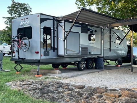 1/2 Ton Towable 2020 Coachmen Apex Towable trailer in Bentonville