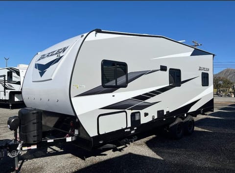 Ricardo Rivera Towable trailer in Moreno Valley