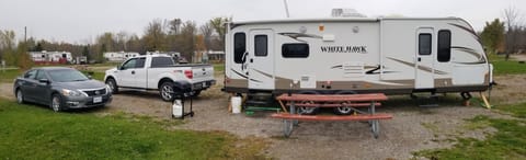 Jayco Whitehawk Ultra Light 27DSRL Travel Trailer Towable trailer in Rideau Lakes