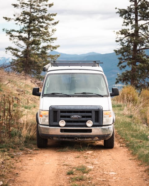 2009 Econoline E250 Sportsmobile Conversion Campervan in Sandpoint