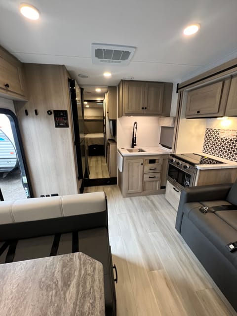 2025 Forest River Sunseeker 3250   (11B) Véhicule routier in Milwaukie