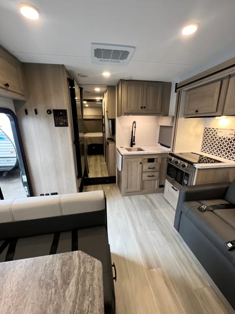 2025 Forest River Sunseeker 3250   (11B) Vehículo funcional in Milwaukie