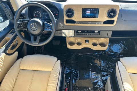 2021 Mercedes-Benz Sprinter 2500 144 High Roof Passenger Van 4X4 Drivable vehicle in Hawaiian Gardens