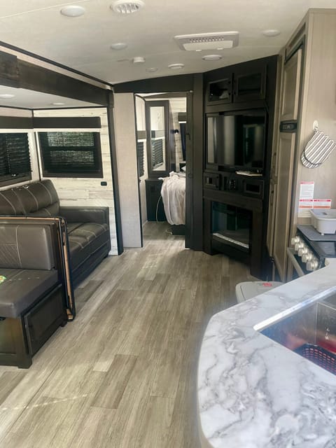 2022 Jayco Whitehawk 27RB Towable trailer in Richland