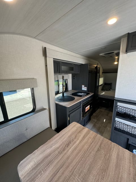Cozy R-Pod Towable trailer in Richland