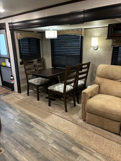 Home on the go! Towable trailer in Alexandria