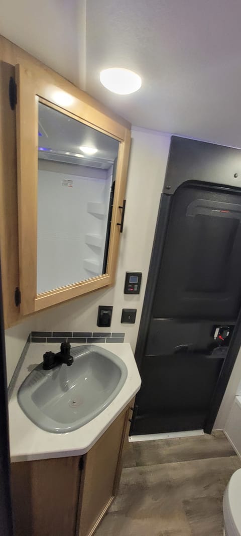 Grey Wolf 26BRB (DELIVERY ONLY) Towable trailer in Jefferson County