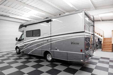 NEW! 2023 Mercedes Winnebago View! 19 MPG! RV-11 Drivable vehicle in Concord