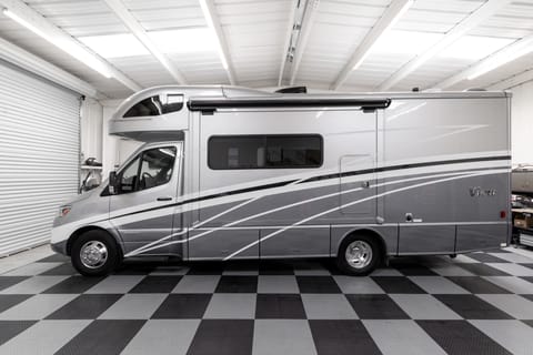 NEW! 2023 Mercedes Winnebago View! 19 MPG! RV-11 Drivable vehicle in Concord