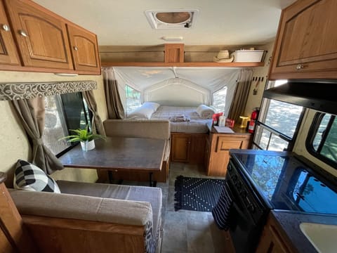 Upper Napa Valley 2015 Flagstaff 3 QUEEN BEDS - sleeps 7-8 Bothe Campground Towable trailer in Saint Helena