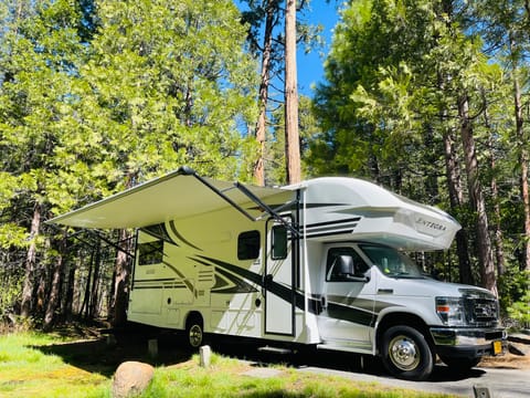 Exterior photo of when we stayed at Pinecrest Lake.