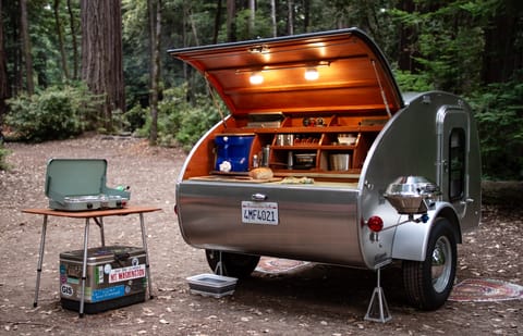 Exquisitely Comfortable, Radically Practical,  Handmade in the Bay Area Towable trailer in Belmont