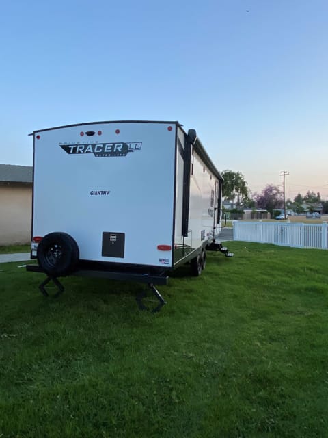 2022 Tracer Le Ultra Lite Towable trailer in Claremont