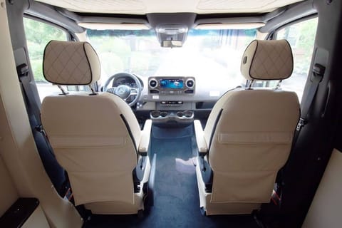 6C Sprinter Rental- 2025 Mercedes Ultimate Coach Drivable vehicle in Blue Ash