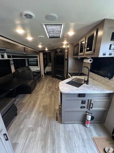 2022 Jayco Whitehawk Towable trailer in Hayden