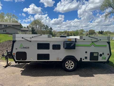 Hard sided, light weight, Pop-up camper. Towable trailer in Abbott Loop