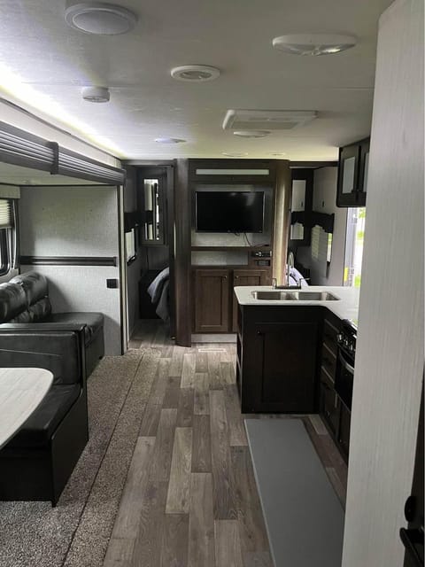 2021 Heartland Pioneer Towable trailer in Montague