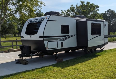 2022 KZ Connect Towable trailer in Pearland