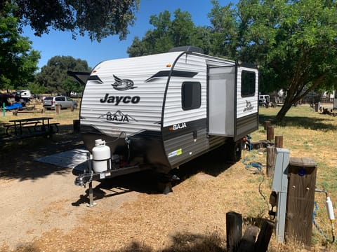 *Brand New* 2024 Jayco Jay Flight Family Friendly Camper Rimorchio trainabile in Santee