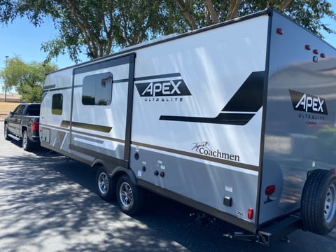 2024 Apex 245BHS 1500 towable (winter pricing through March!) Towable trailer in Queen Creek